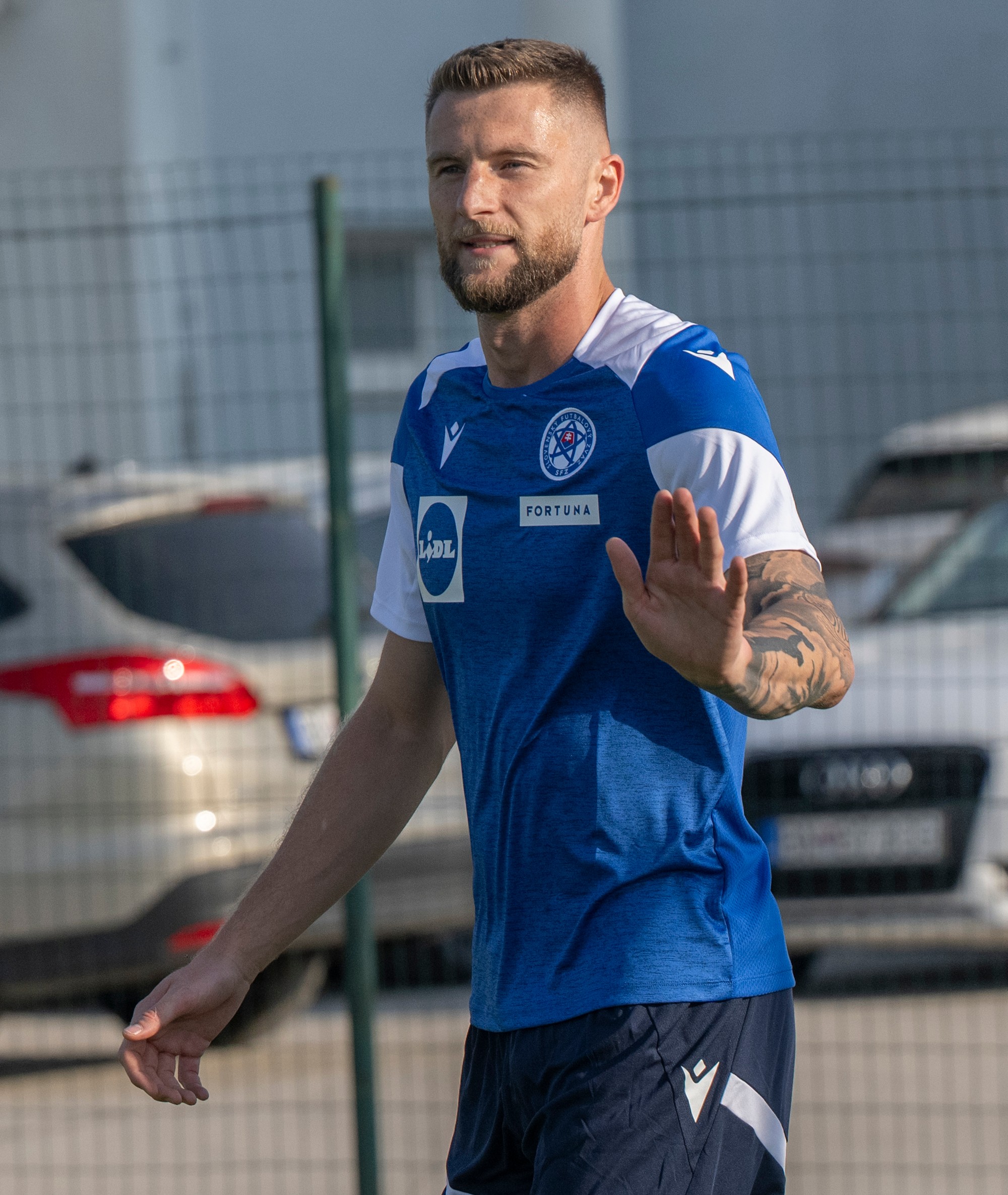Kapitán slovenskej futbalovej reprezentácie Milan Škriniar počas tréningu.