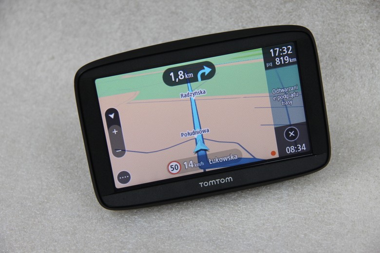 Test TomTom Start 52 nawigacja w cenie smartfona Connected Car