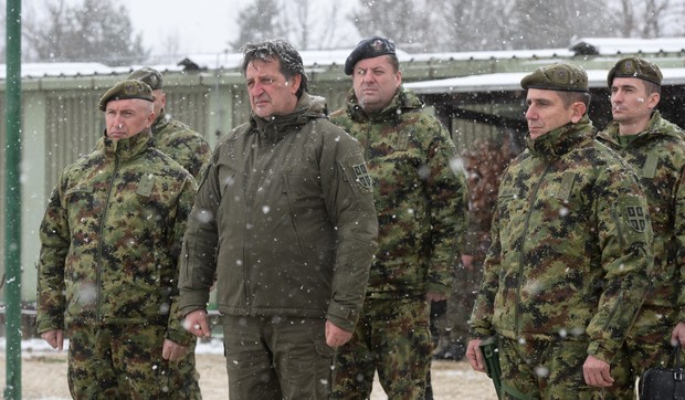 Ministar Gašić u kopnenoj zoni bezbednosti