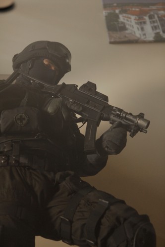 'Układ zamknięty' trafi do polskich kin 5 kwietnia