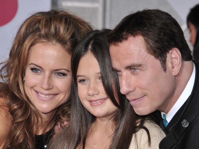 Ela Travolta sa roditeljima 2009. godine Stewart Cook/Shutterstock Editorial
