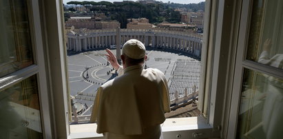 Lockdown na Wielkanoc. Watykan szykuje się do świąt i rocznicy śmierci papieża Polaka