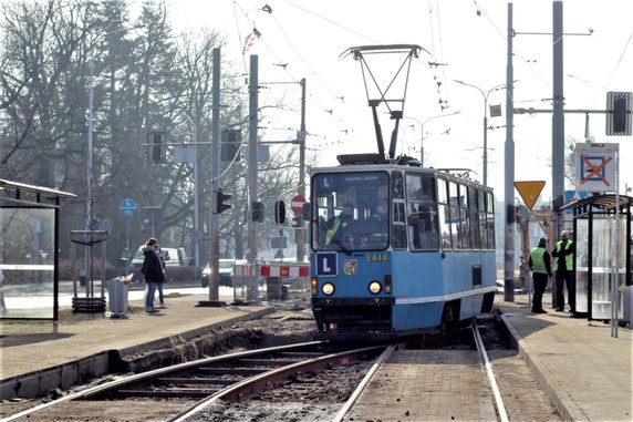 Remont na Powstańców Śląskich we Wrocławiu