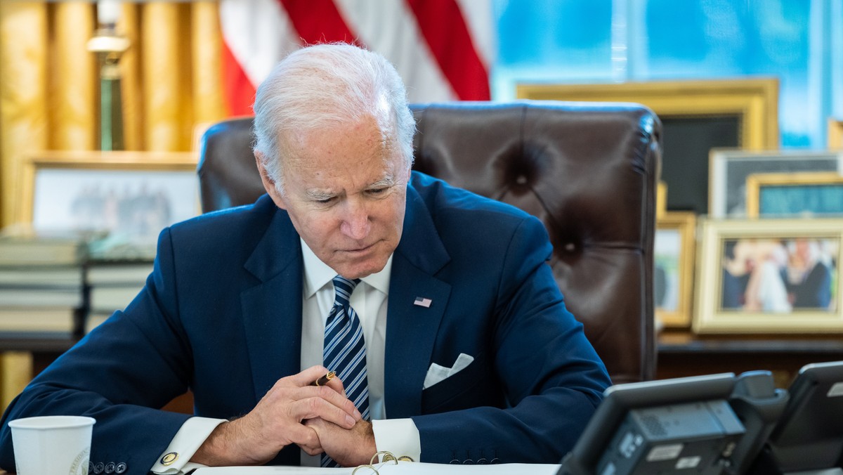  Biden rozmawiał z nowym kanclerzem Niemiec Olafem Scholzem