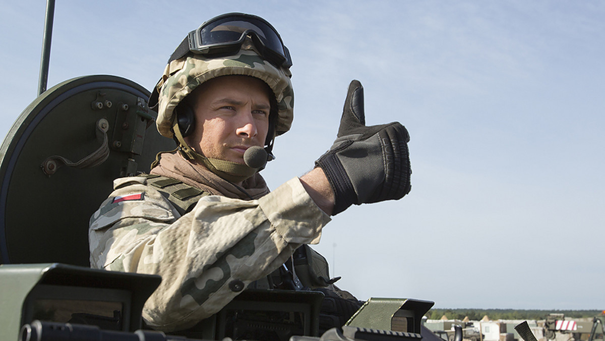 Zakończyły się zdjęcia do najnowszego serialu CANAL+ "Misja Afganistan", pierwszej w Polsce produkcji fabularnej o udziale polskich żołnierzy w misji stabilizacyjnej w Afganistanie. Odkodowana premiera serialu odbędzie się 14 października o godz. 22.