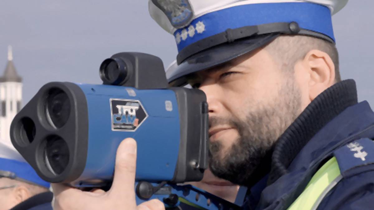 Nowe laserowe mierniki prędkości w policji