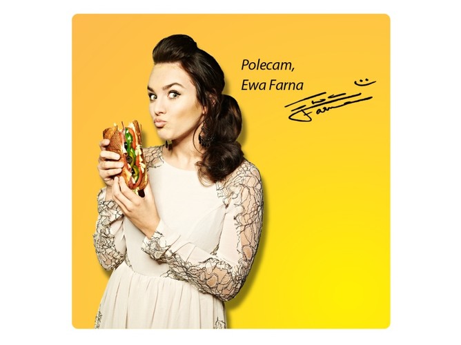 Ewa Farna sesji zdjęciowej do kampanii „Sub of the Day'.