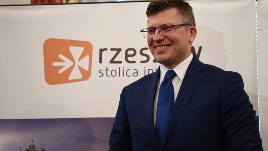 Marcin Warchol Kandydat Na Prezydenta Rzeszowa Agituje Bez Maseczki Rzeszow