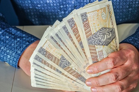 Dobra wiadomość dla emerytów. Wypłaty 13. emerytury jeszcze przed Wielkanocą