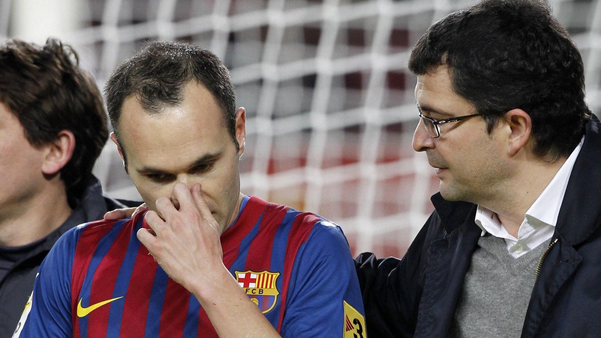 Pomocnik Barcelony, Andres Iniesta, który w wygranym 9:0 spotkaniu z L'Hospitalet naderwał mięsień w prawym udzie, liczy, że uda mu się wrócić na styczniowe debry Barcelony z Espanyolem.