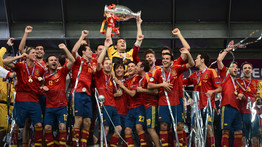 Eb-történelmet írnának a spanyolok-A negyedik tornagyőzelem új rekord lenne