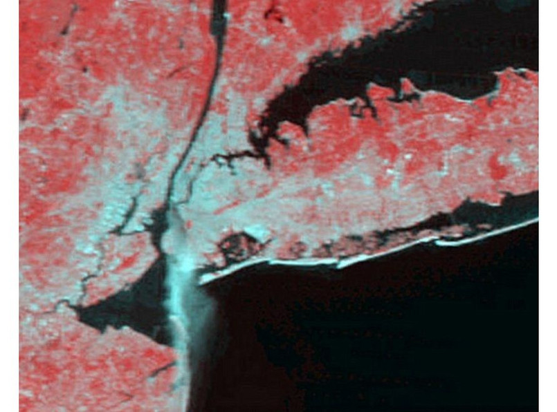 NASA opublikowała fotografie zamachów z 11 września 2001 r. z kosmosu