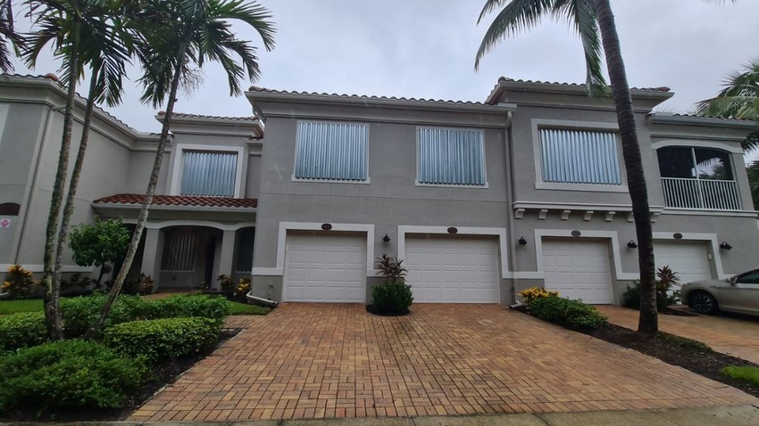 Srbin Stefan usred uragana na Floridi