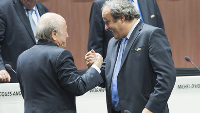 Megúszhatja Blatter és Platni az örökös eltiltást