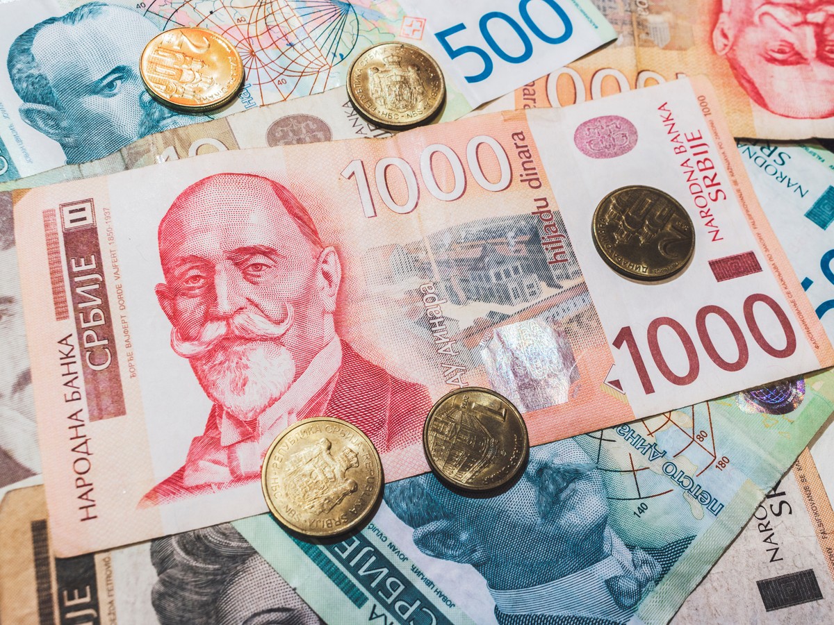 Nastavak isplate 6.000 dinara: ko danas dobija novac i do kada može da ga podigne