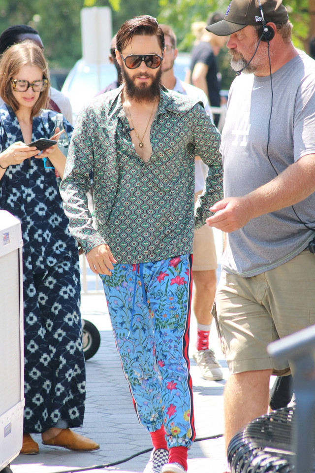 Jared Leto w dziwnej stylizacji na ulicach Los Angeles