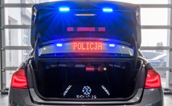 40 nieoznakowanych radiowozów za miliony dla policji. Na liście BMW i Mercedes