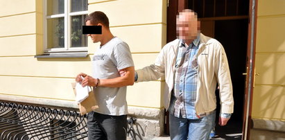 Handlarze ukryli w garażu marihuanę