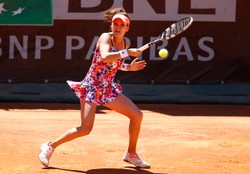 W takim stroju Agnieszki Radwańskiej na korcie jeszcze nie widzieliście. ZDJĘCIA