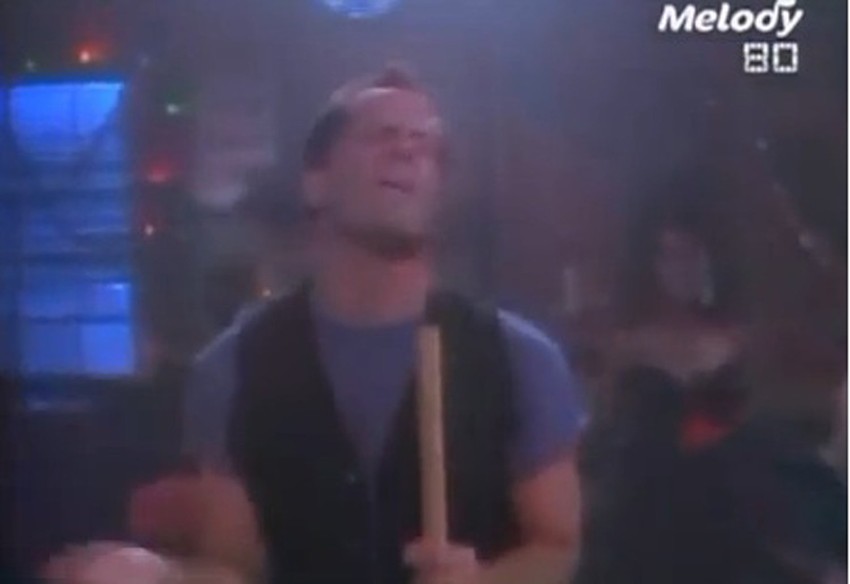 Brus Vilis kao Bruno Radolini