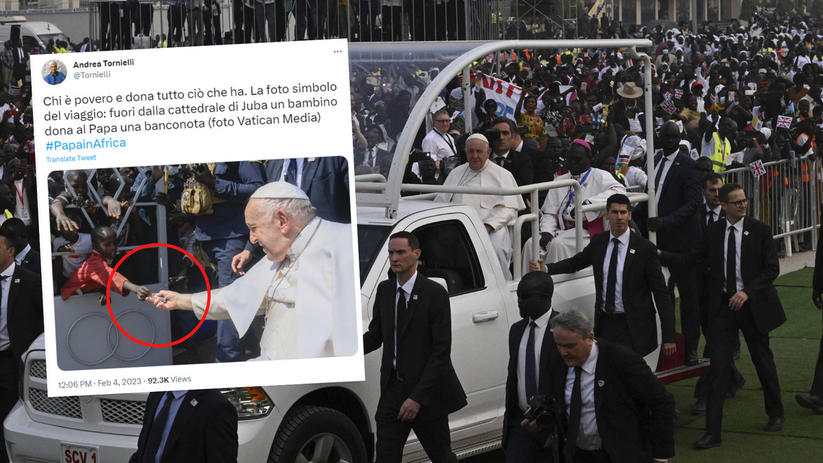 Pielgrzymka papieża do Sudanu. Chłopiec wręczył Franciszkowi nietypowy prezent