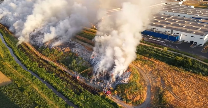 Požar je zahvatio deponiju u Loznici