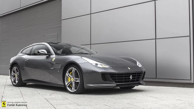 Ferrari GTC4 Lusso