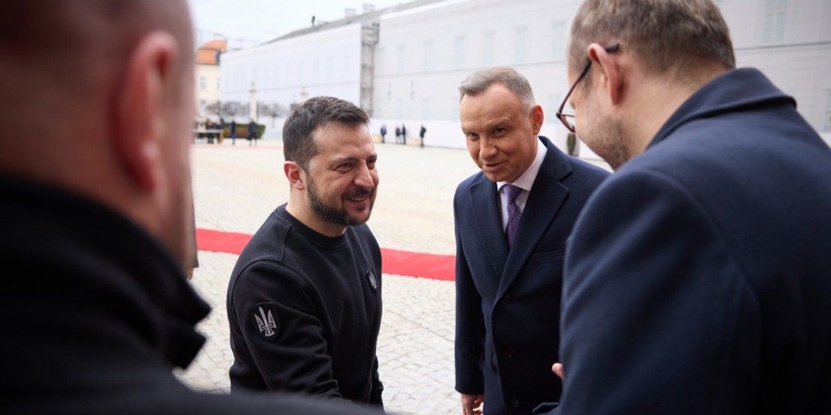 Prezydent Zełenski wskazał, że Polska wypełniła wszystkie swoje zobowiązania względem wysyłki czołgów armii ukraińskiej