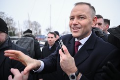 Nawrocki na spotkaniu z szefami służb specjalnych.  'Żuł snusa i śmiał się nam w twarz'