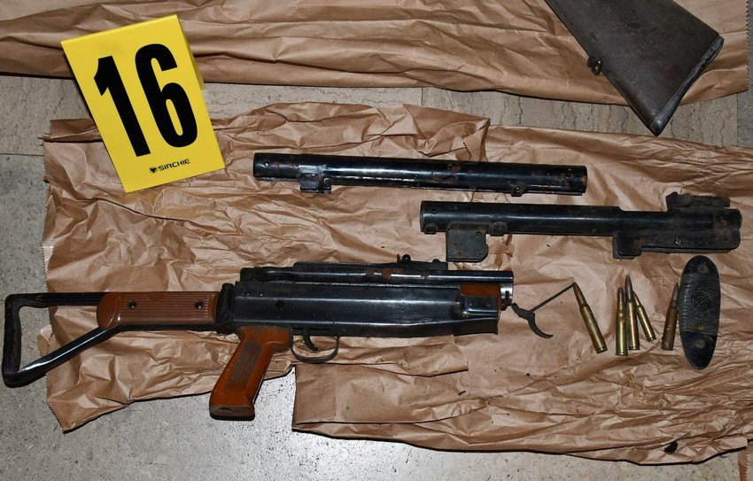 Rasklopljena automatska puška