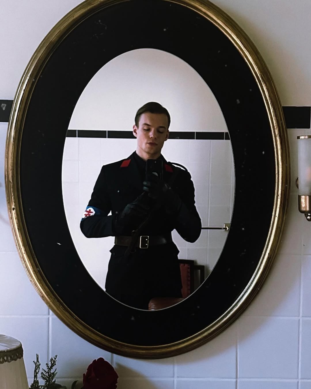 Jakub Švec momentálne hviezdi v seriáli Dunaj, k vašim službám.
