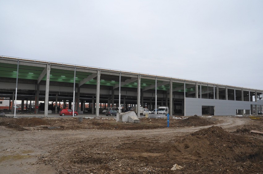 Trgovci investiraju u bišve privredne gigante