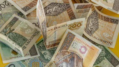 nawet 1400 zł miesięcznie z zus. jak dostać świadczenie?