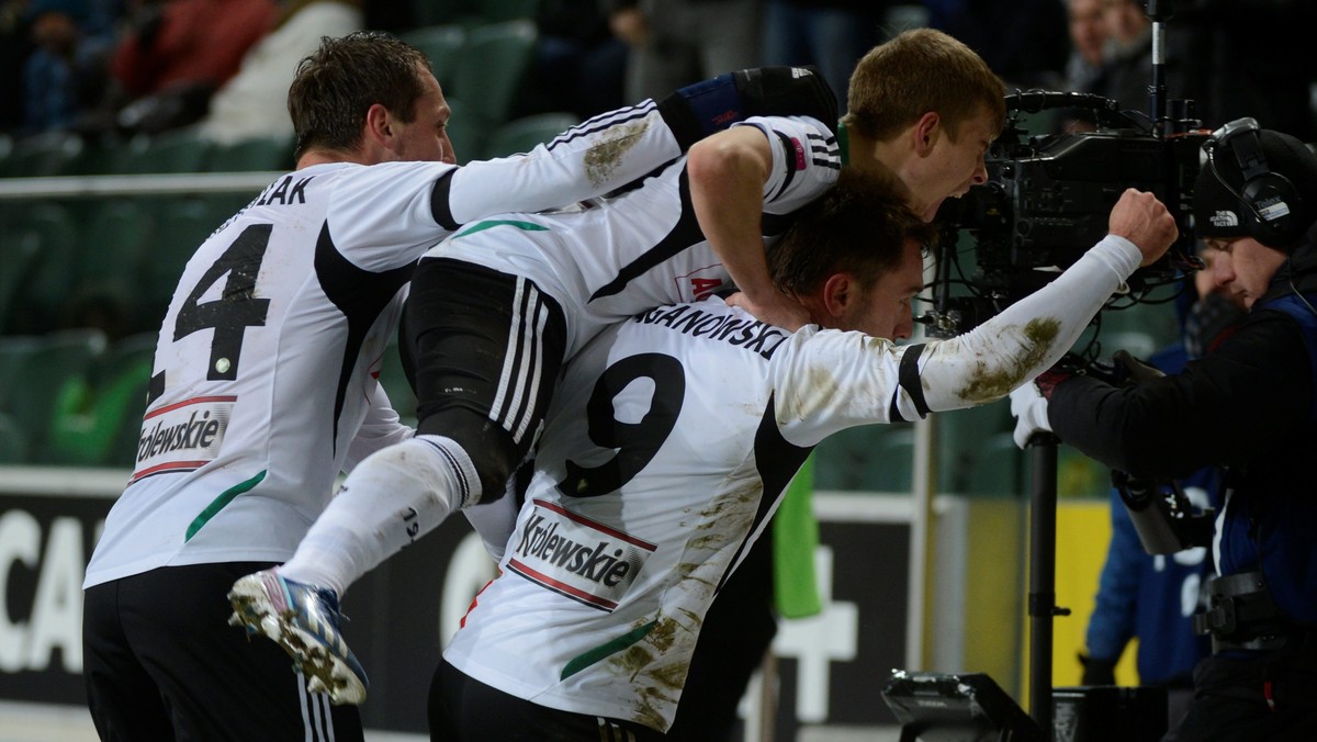 PIŁKARSKA EKSTRAKLASA LEGIA KONTRA GÓRNIK