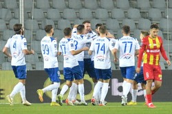 Stal Mielec pnie się w górę. Wygrała w Kielcach [WIDEO]