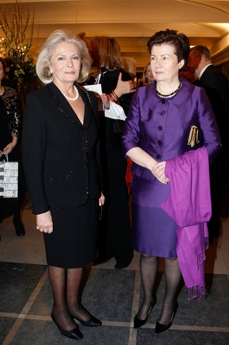 Elżbieta Penderecka i Hanna Gronkiewicz-Waltz na inauguracji 16 Wielkanocnego Festiwalu Ludwika Beethovena