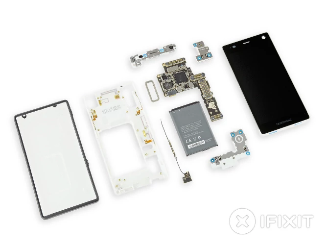 Tak wygląda FairPhone 2 po "terapii" u iFixit