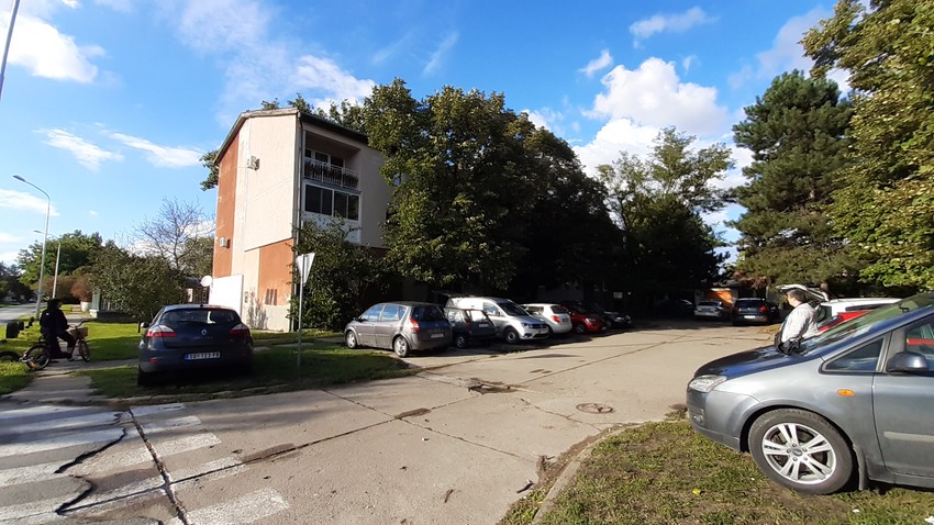 Naselje Ker, Sergeja Jesenjina