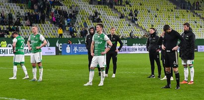 Lechia Gdańsk chciała przeprosić kibiców. Po tej ripoście rywali spadek boli jeszcze bardziej