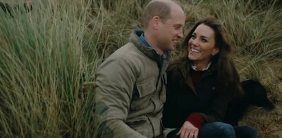Kate Middleton i książę William na rodzinnym nagraniu z George’em, Charlotte i Louisem. Para świętowała 10. rocznicę ślubu
