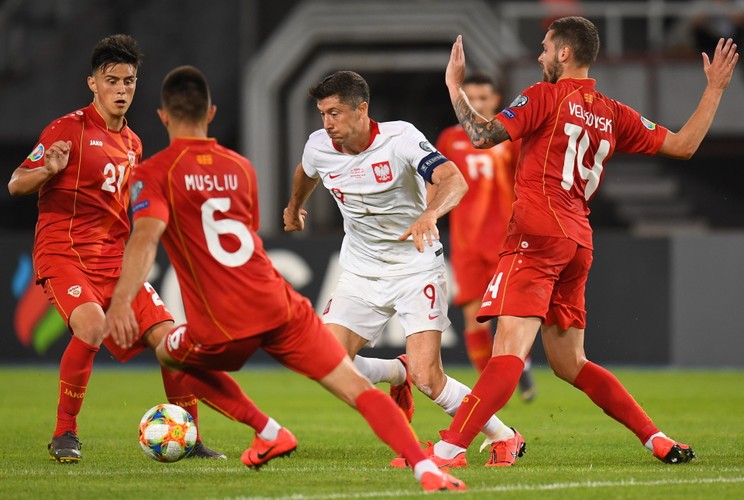 Robert Lewandowski, Eljif Elmas, Visar Musliu i Darko Velkoski