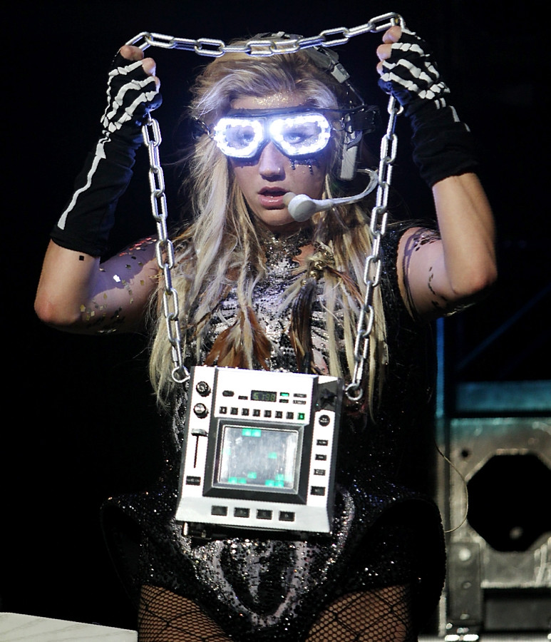 Ke$ha (fot. BE&amp;W)