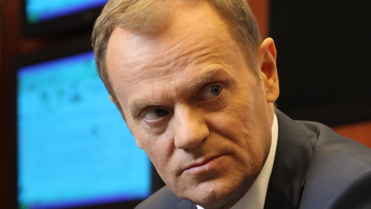 Premier Donald Tusk zapowiedział w środę, że w listopadzie, czyli na półmetku kadencji, zaproponuje nowe kierunki polityki rządu po kryzysie oraz zmiany w rządzie.