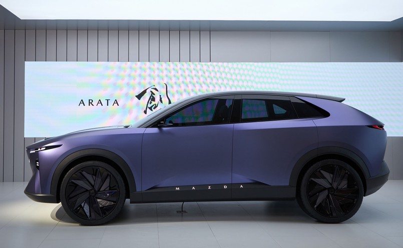 Mazda Arata