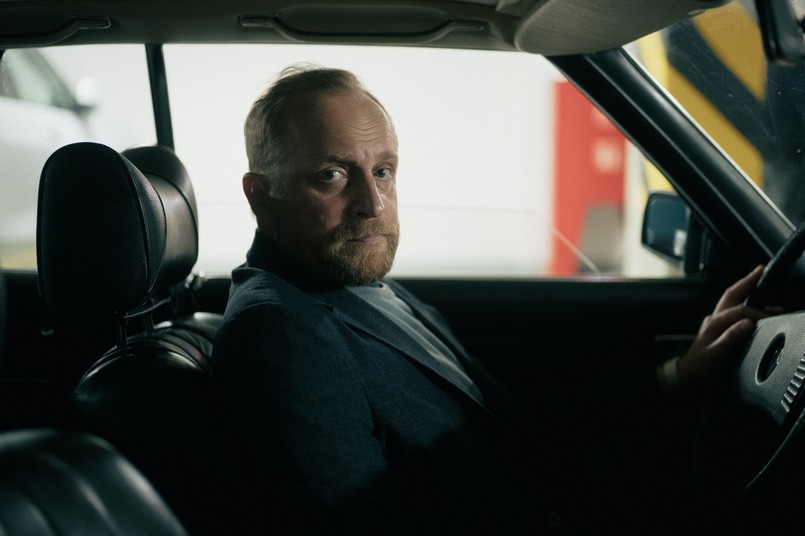 Piotr Adamczyk jako Olgierd Paderewski "Paderborn" w serialu "Langer"