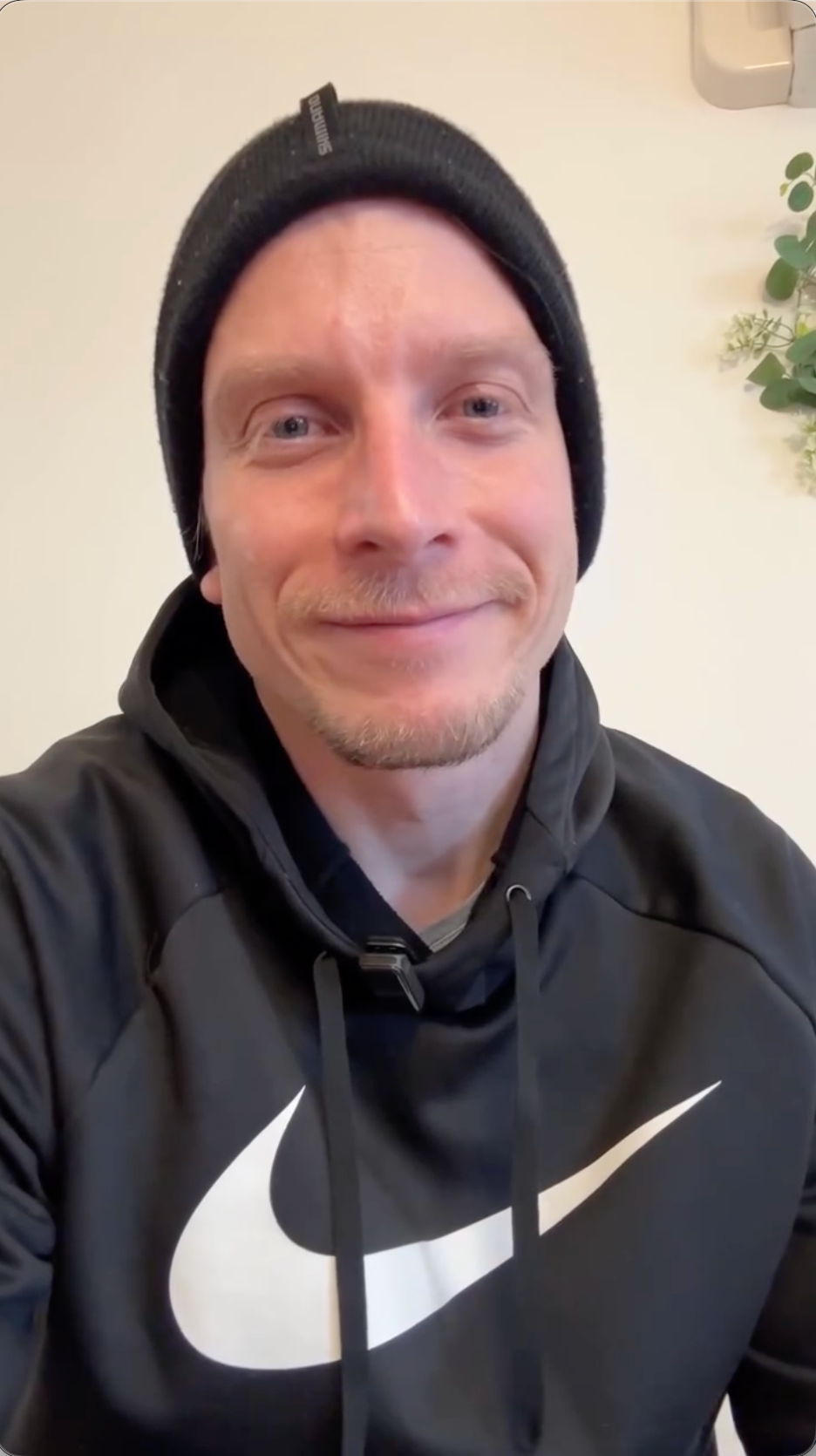 Moderátor, spevák a herec Juraj Bača. 