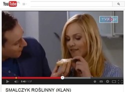 "Subtelna" reklama smalczyku w "Klanie" pośmiewiskiem Internetu [WIDEO]