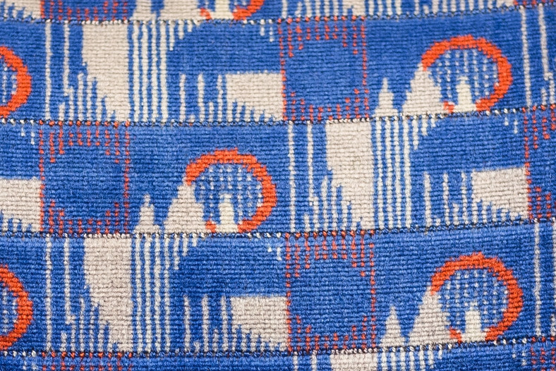 Wzór na siedzeniach w  londyńskim metrze