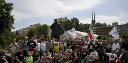 Zwolennicy JOW-ów w centrum