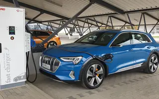 Audi e-tron – „elektryk” może się podobać | TEST